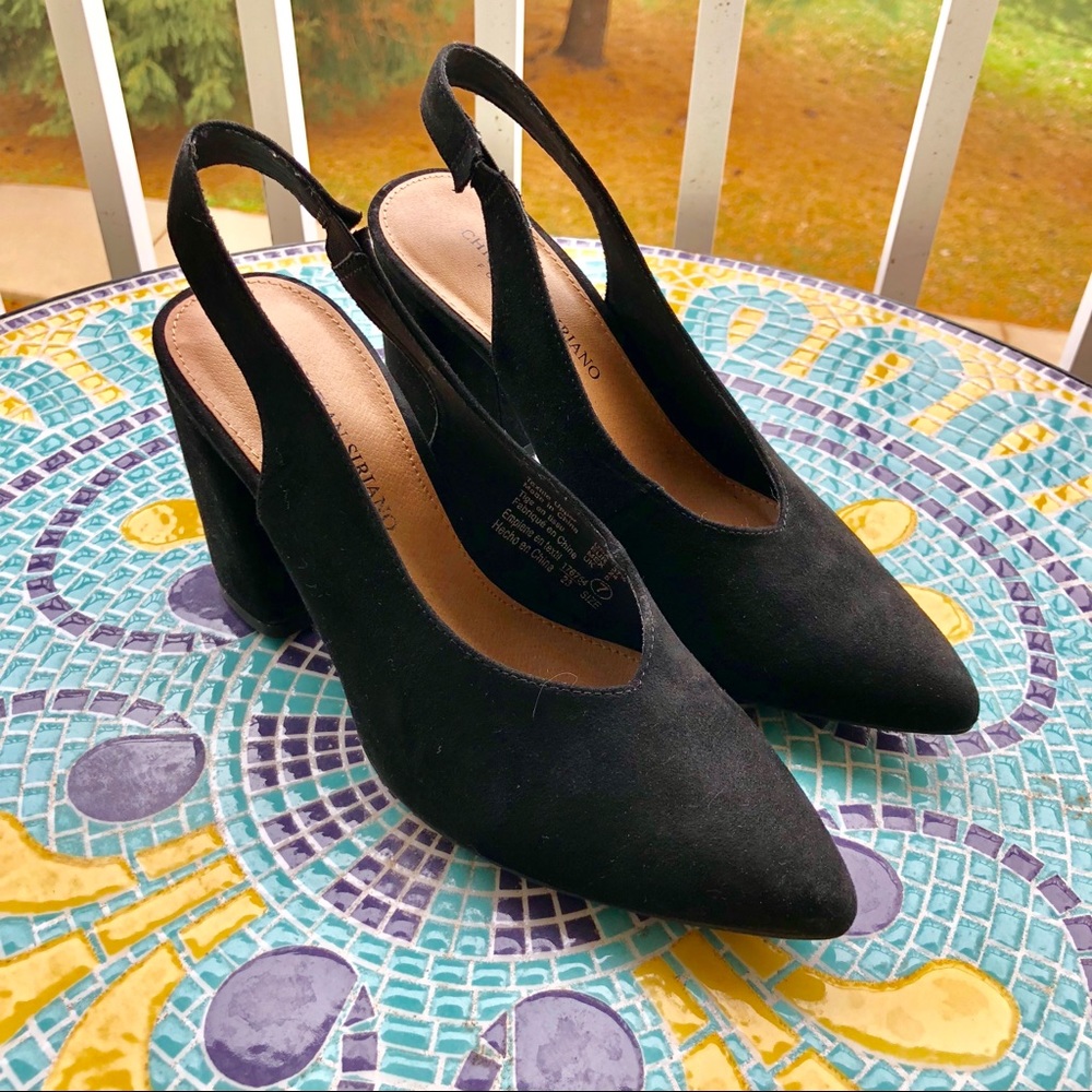 NWOT Black Suede Heels